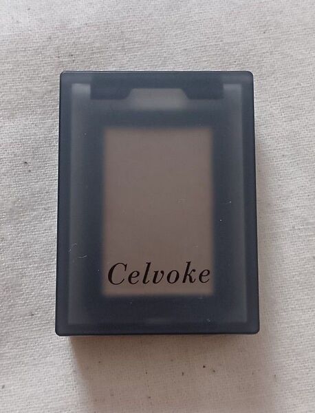 Celvokeセルヴォーク ヴォランタリー アイズ
