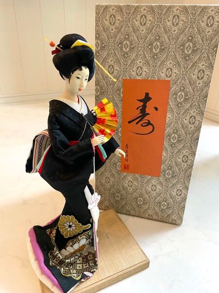 ヴィンテージ 日本人形 着物 見習い 芸者 舞妓 京都 舞妓 レア 伝統工芸 美人物 着物