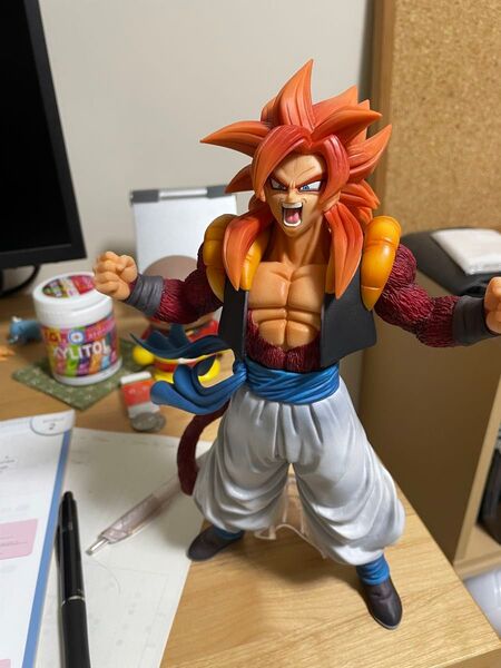 ドラゴンボール 超サイヤ人4ゴジータ フィギュア