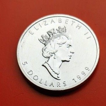 1999年メイプルリーフ銀貨旧デザイン1オンス