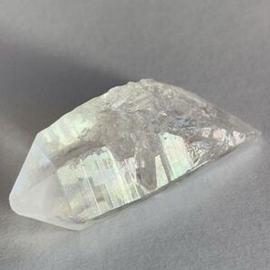 10.6g マニカラン水晶 原石 鉱物 標本 天然石 水晶 クォーツ クリスタル