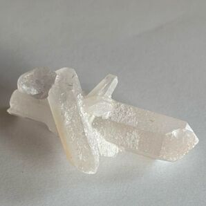 12.6g 水晶 ポイント クラスター 原石 天然石 標本 鉱物 水晶 結晶