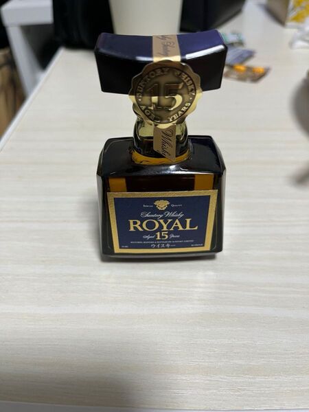 サントリー ローヤル ROYAL 15年 ウイスキー 古酒