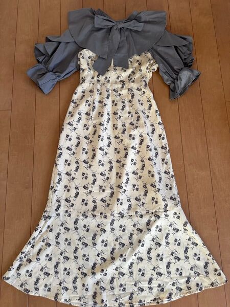 GRL/グレイル 半袖花柄ワンピース Mサイズ【美品】