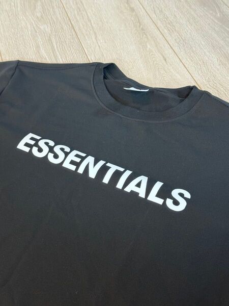 【新品未使用】ESSENTIALS Tシャツ 黒 XL