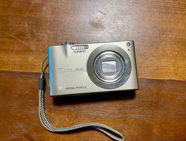 CASIO EXILIM ZOOM EX-Z100 デジカメ