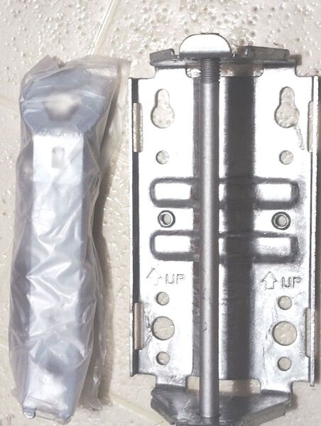 【取付金具一式&電源挿入器&ACアダプター+付属ケーブル2点】地上デジタル放送受信アンテナ DXアンテナ UH26BA用の附属品