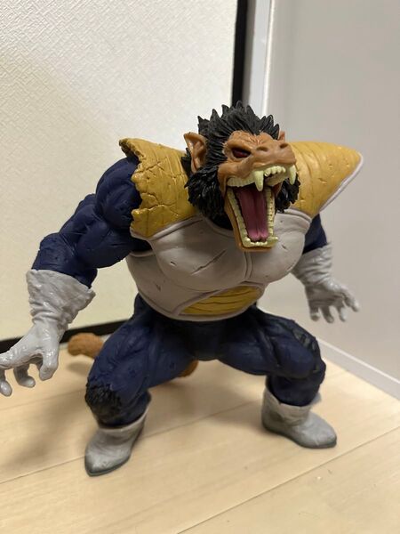 ドラゴンボール 大猿ベジータフィギュア 約30cm