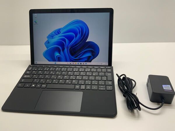 美品 Surface Go2 Core m3 8GB 128GB LTE