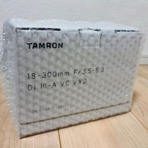 TAMRON 18-300mm F/3.5-6.3 Di III-A VC VXD (Model B061) ソニーE用 未使用品
