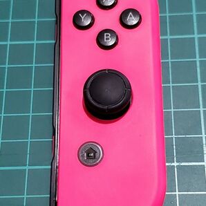 Nintendo Switch ジョイコン Joy-Con R 右 ネオンピンク