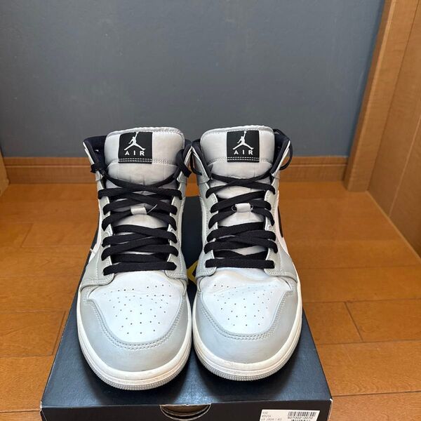 AIR JORDAN 1 MID "SMOKE GREY" 554724-092 (ライトスモークグレー/ブラック/ホワイト)