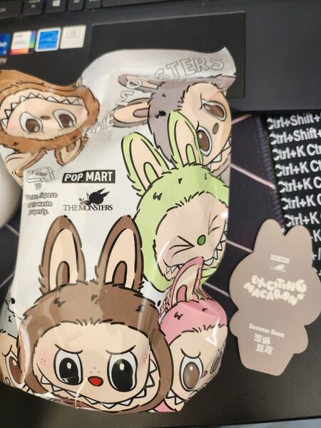 POP MART THE MONSTERS Exciting Macaron Sesame Bean