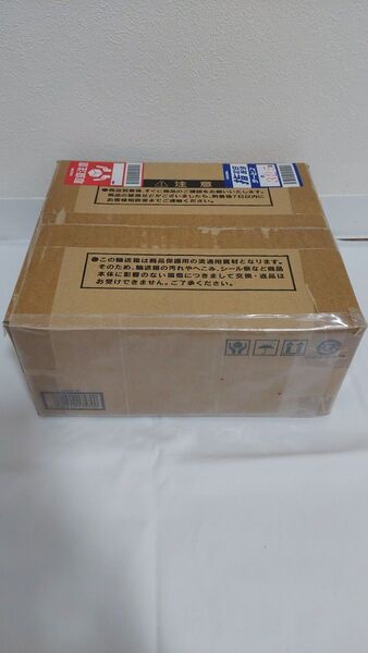 【新品・未開封】遊戯王OCGデュエルモンスターズ 「ブラック・マジシャン」スペシャルカード(ステンレス製)