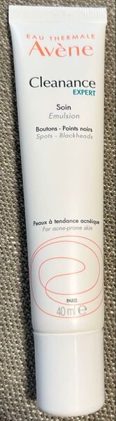【未使用】アベンヌ(Avene)アベンヌ クリナンス マティファイング エマルジョン 乳液 本体 40mL