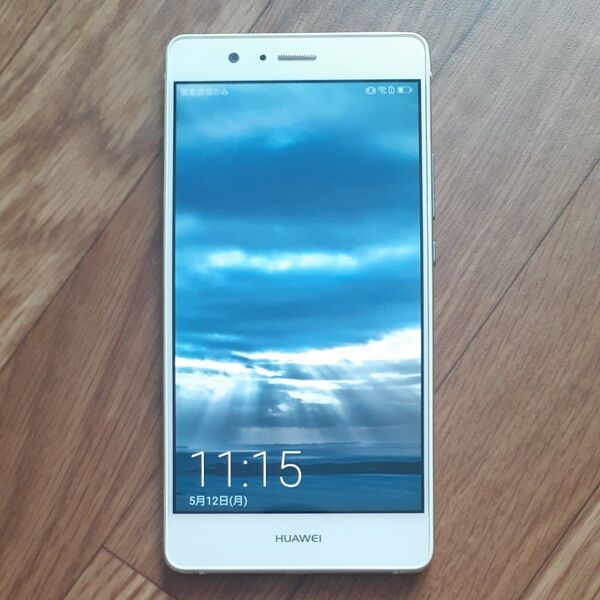 HUAWEI スマートフォン ホワイト 本体