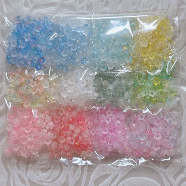 174【24時間以内発送】ハンドメイド ミニフラワー ビーズ パーツ