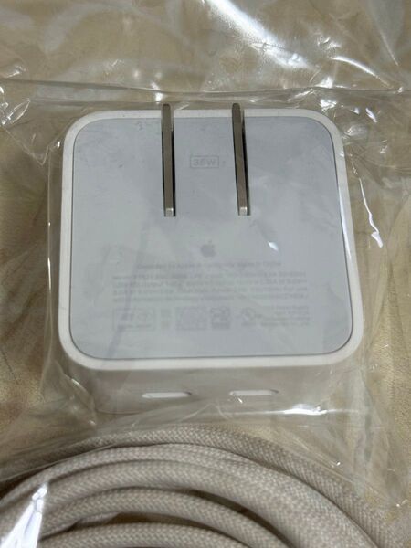 Apple純正デュアルUSB-C 35W 電源アダプタ+ Magsafeケーブル