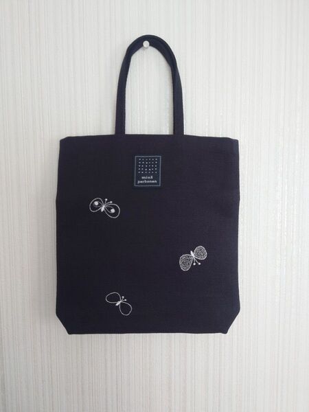 【新品未使用】【完売品】ミナペルホネン choucho トーストバッグ toast bag ネイビー