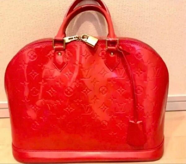 LOUIS VUITTON ルイヴィトン ヴェルニ アルマ GM ローズポップ レディース モノグラムヴェルニ ハンドバッグ