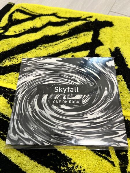 【新品未開封】Skyfall ONE OK ROCK ライブ会場限定盤 ライブタオル付
