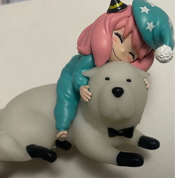 SPYxFAMILY KFCコラボ製品 アーニャ ライト 中国限定正規品 スパイファミリー