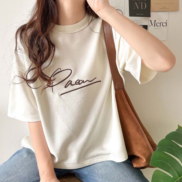 《JaVaジャバコラボ》大胆ロゴで魅せる。前後2way裏毛胸元PAEANロゴ半袖Tシャツ