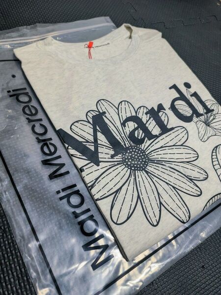 【新品・タグ付き・半袖 】 夏季セール Mardi Mercredi Tシャツ