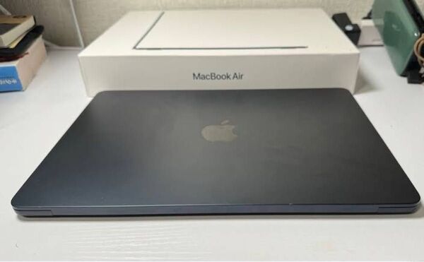 Apple MacBook Air m2チップ ミッドナイト