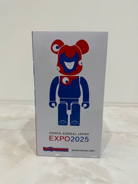 (新品未開封品)ミャクミャク ベアブリック400%
