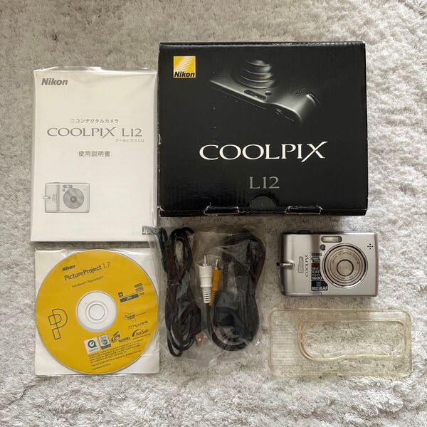 美品【動作品】Nikon ニコン COOLPIX クールピックス L12 レトロコンデジ 単三電池使用 デジカメ デジタルカメラ