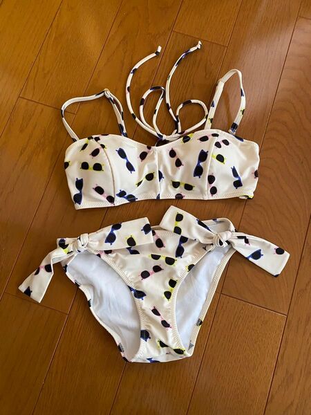 ビキニ 水着 セパレート スイムウェア ホームクリーニング済み サングラス柄 deicy