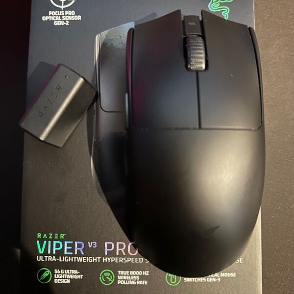 中古 Razer viper v3 pro 充電コード無し