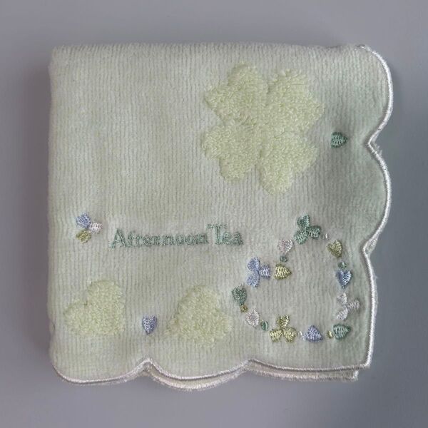 新品 アフタヌーンティー AfternoonTea タオルハンカチ ハンドタオル 四葉 クローバー 四つ葉 グリーン 刺繍