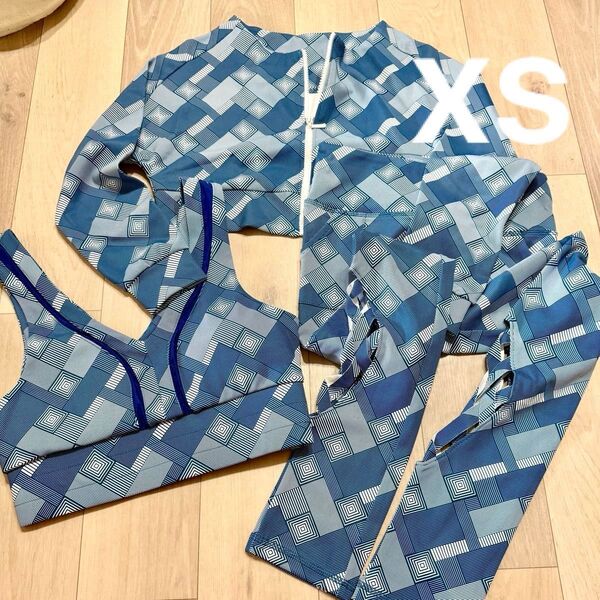 3点 xs ヨガウェア セットアップ ブラトップ レギンス ジャケット くすみ青 ホットヨガ対応