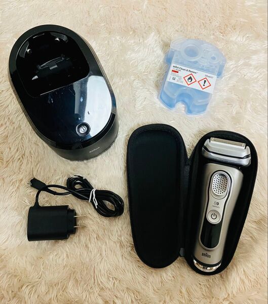 BRAUN 9365cc 電動シェーバー アルコール洗浄システム付 Series9 ブラウン