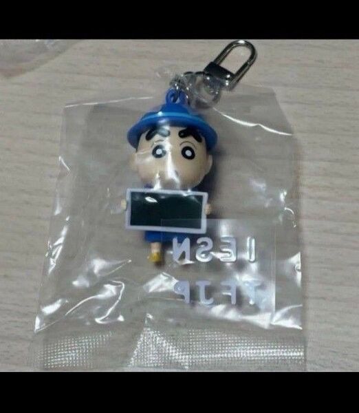 韓国限定! クレヨンしんちゃん MBTIキーホルダー しんちゃん