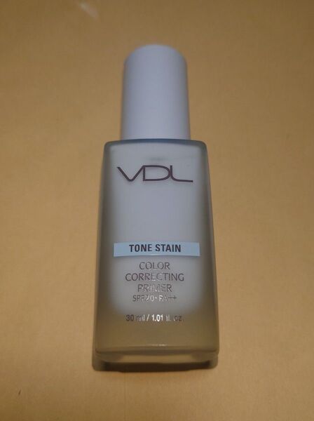 VDL トーンステインカラーコレクティングプライマー 03 ペールブルー 30ml