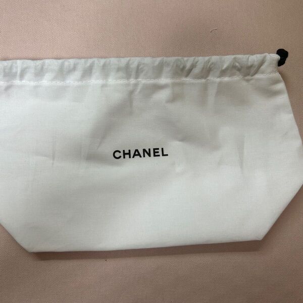 ノベルティ CHANEL ポーチ