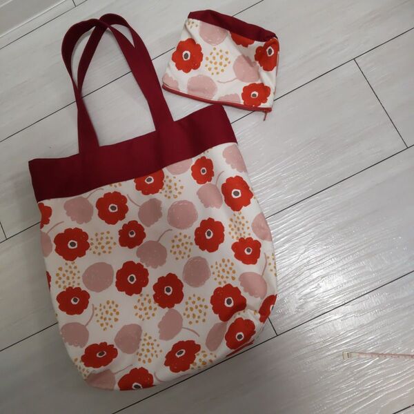 花柄ハンドメイドトートバッグエコバッグポーチおまけ。