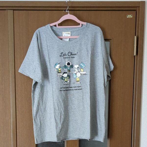 新品タグ付き☆Peanut☆スヌーピー応援柄Tシャツ