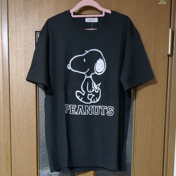 新品タグ付き☆Peanut☆スヌーピー柄Tシャツ Lサイズ