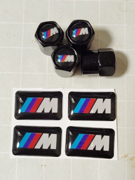 黒角 BMW ///M performance エアバルブキャップ ミニエンブレム E46 E90 E91 F30 F31 F10
