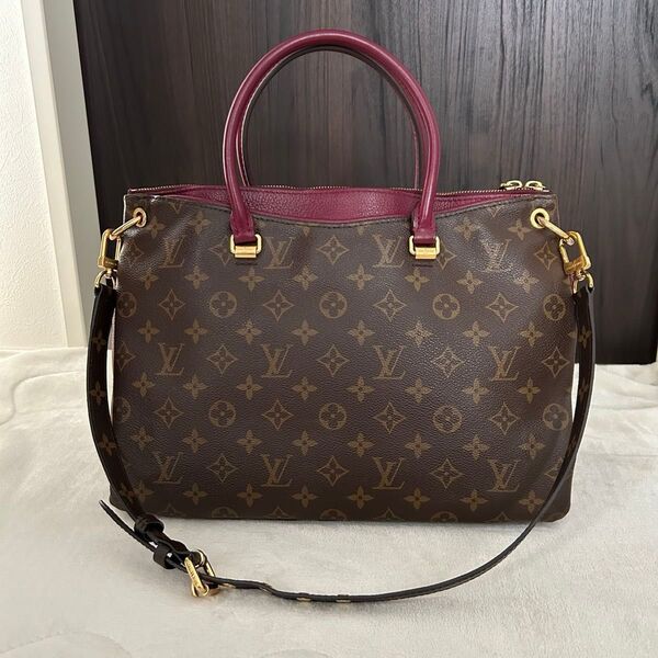 LOUIS VUITTON ルイヴィトン トートバッグ ショルダーバッグ パラス 2way レザー