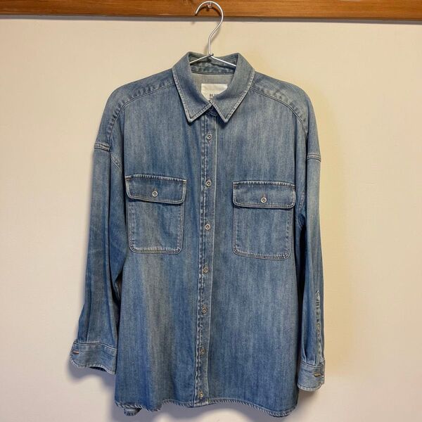 Spick&span デニムシャツ ブルー