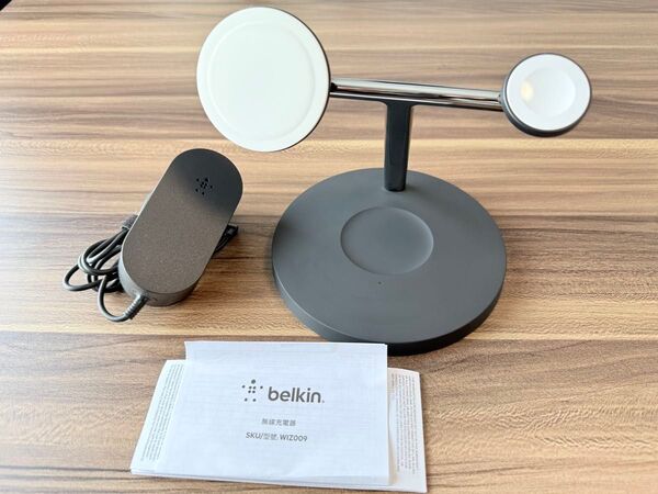 Belkin ベルキン 3 in 1 ワイヤレス 充電スタンド マグセーフ B MagSafe 3-in-1 Apple 充電器