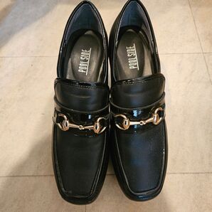 pool side 厚底ローファー 黒