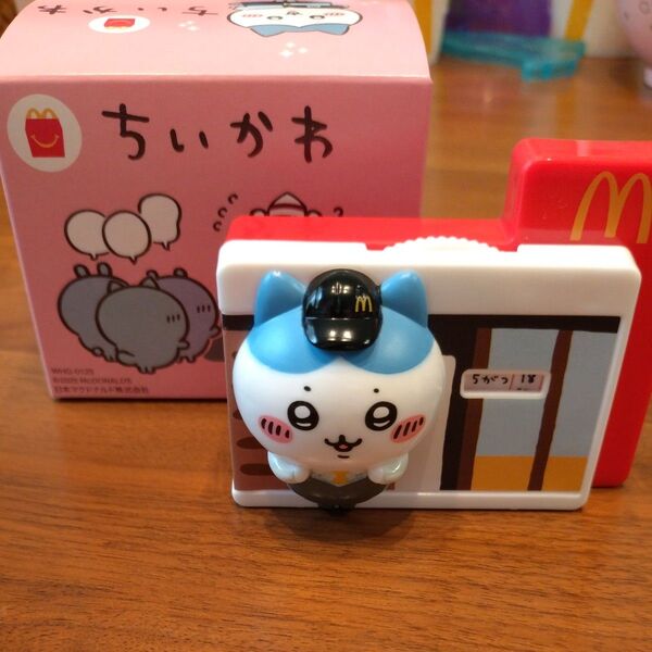 ハッピーセット ちいかわ ハチワレのマクドナルドカレンダー