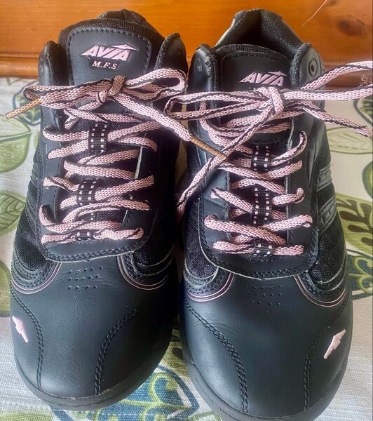★AVIA ★レディース ★フィットネスシューズ★24.5cm(US7.5)
