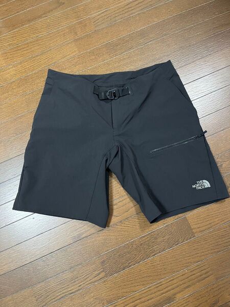 THE NORTH FACE ハーフパンツ ブラック メンズ